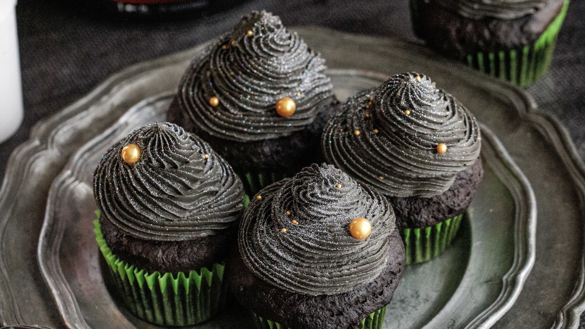 black velvet cupcakes