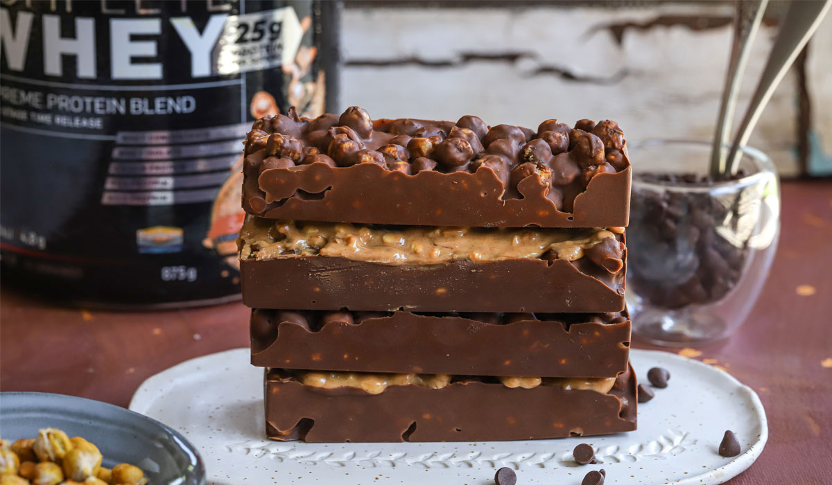 salted-caramel-protein-bars-1200x700px salted caramel protein bars