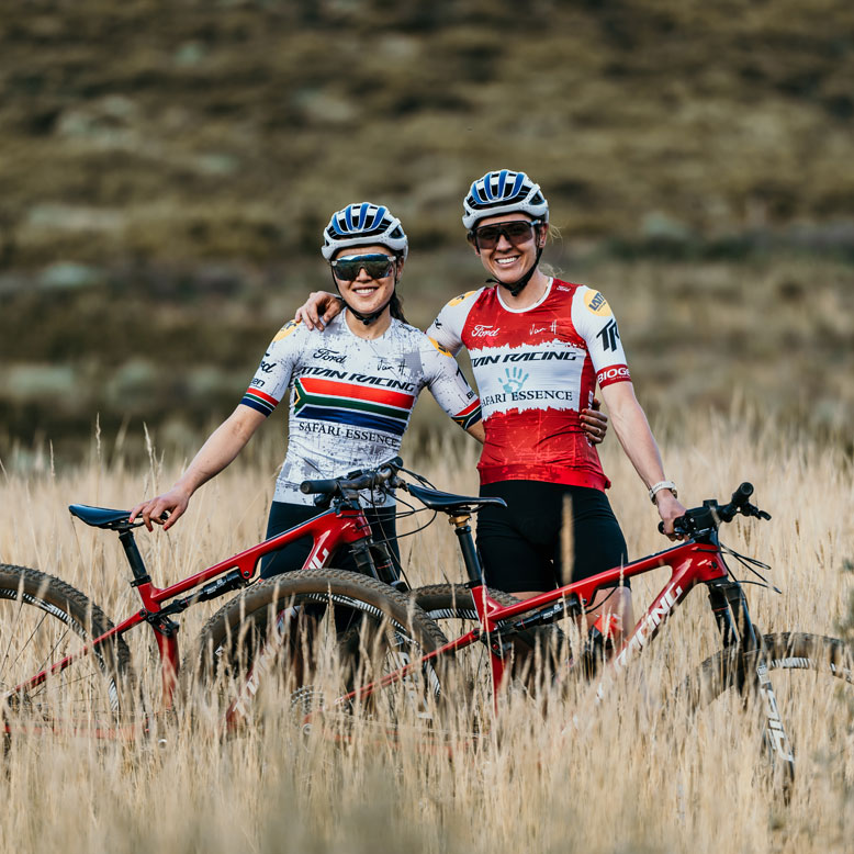 setr press release | Biogen SA | Press Release: Safari Essence Titan Racing Team Announced, riders Bianca Haw and Danielle du Toit signed